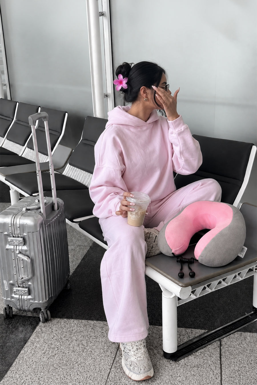 Ecrou Masaj Aletli Memory Foam Boyun Yastığı - Pembe — Pembe