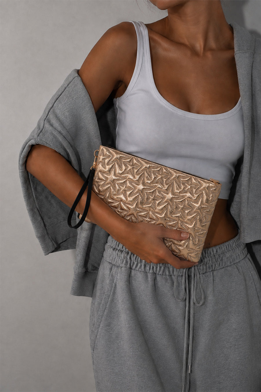 Ecrou Yıldız Desenli Platin Parlak Portföy & Clutch Çanta Çıkarılabilir Bileklik Askılı 30 x 19 cm — Sarı
