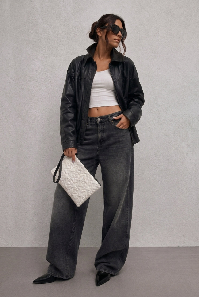 Ecrou Yıldız Desenli Platin Parlak Portföy & Clutch Çanta Çıkarılabilir Bileklik Askılı 30 x 19 cm — Beyaz