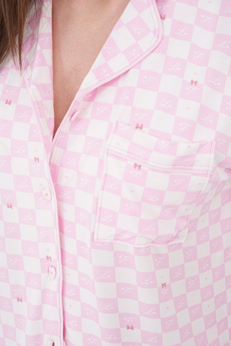 Gömlek Yaka Cepli Önden Düğmeli Kısa Kollu Kareli Şortlu Yazlık Kadın Pijama Takımı — Pembe